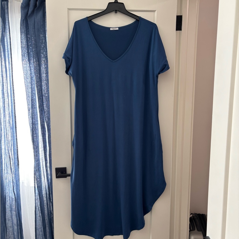 Plus size women’s dress/ nightshirt XXL